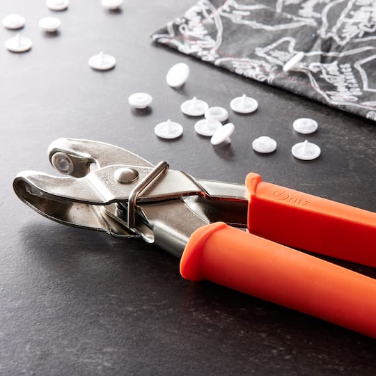 Dritz® Plastic Snap Pliers